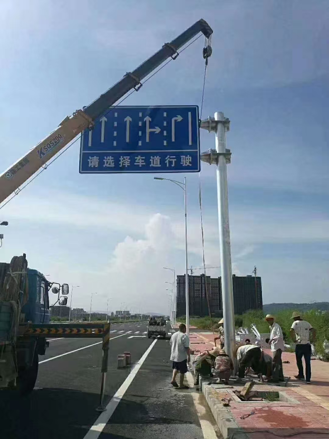 镇江市桥梁限高架八角杆 - 一站式服务